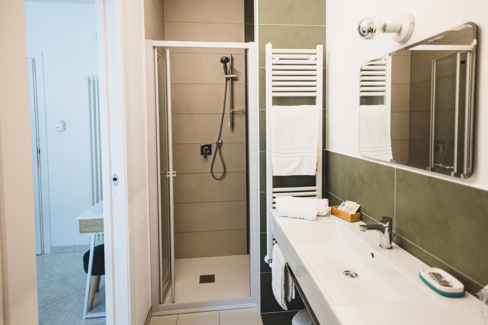 Piazza Verdi B&B วาสโต ภายนอก รูปภาพ