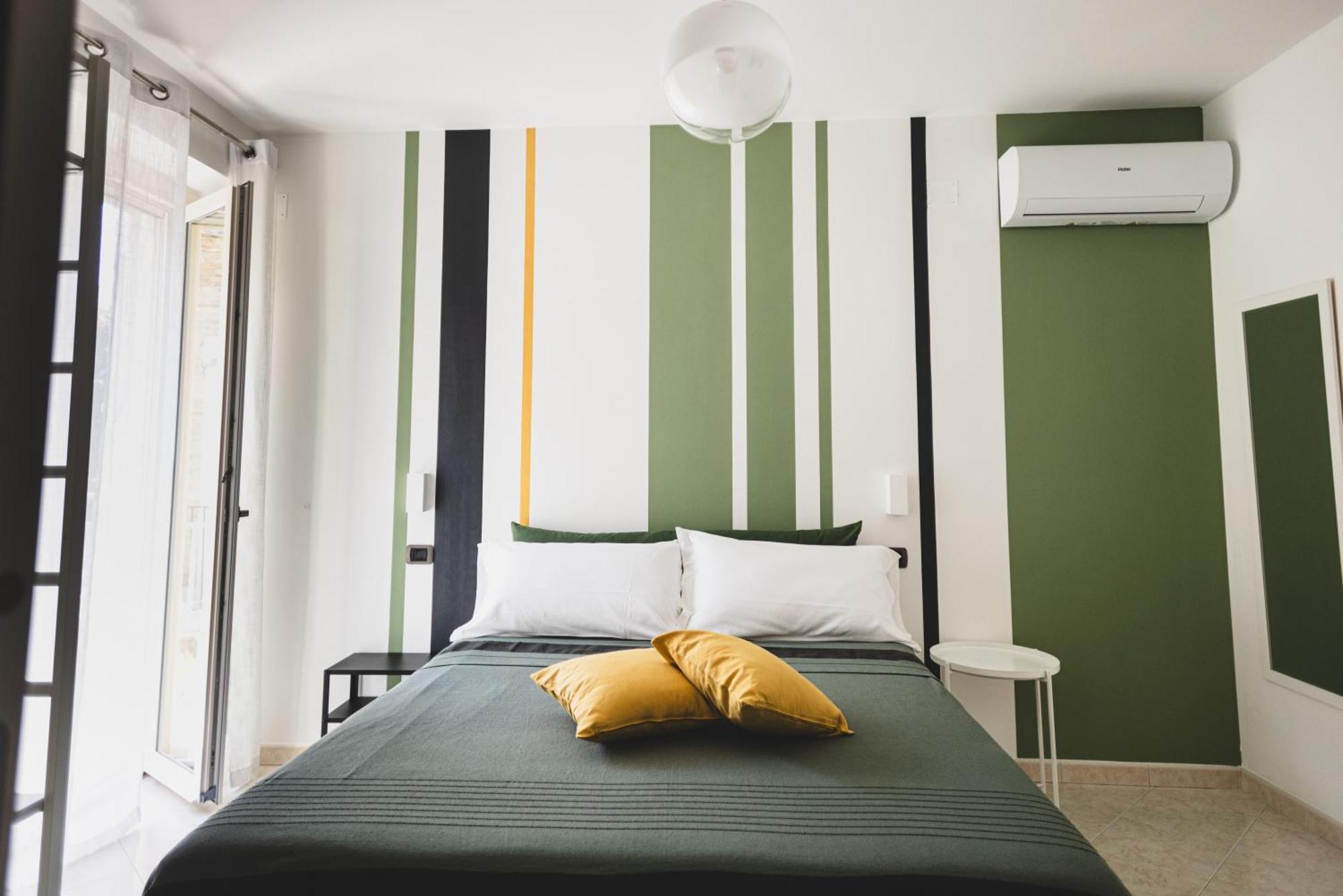 Piazza Verdi B&B วาสโต ภายนอก รูปภาพ